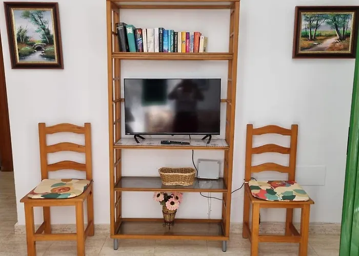 Isabel Maria Apartman *