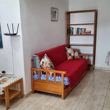 Isabel Maria Apartment *